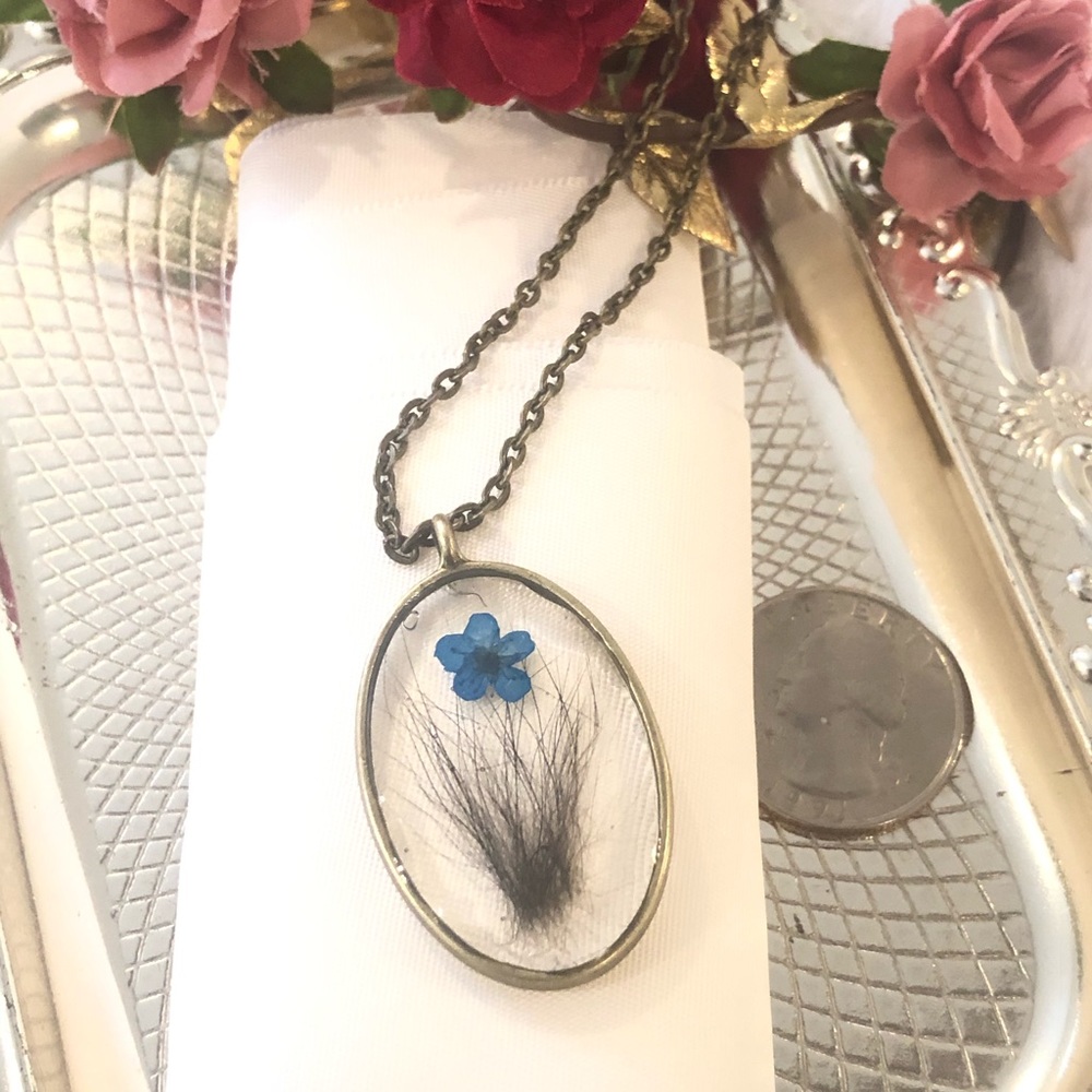 Custom keepsake pendant